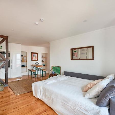 Cozy Flat In Santa Apolonia Apartment Lisbon Exterior photo